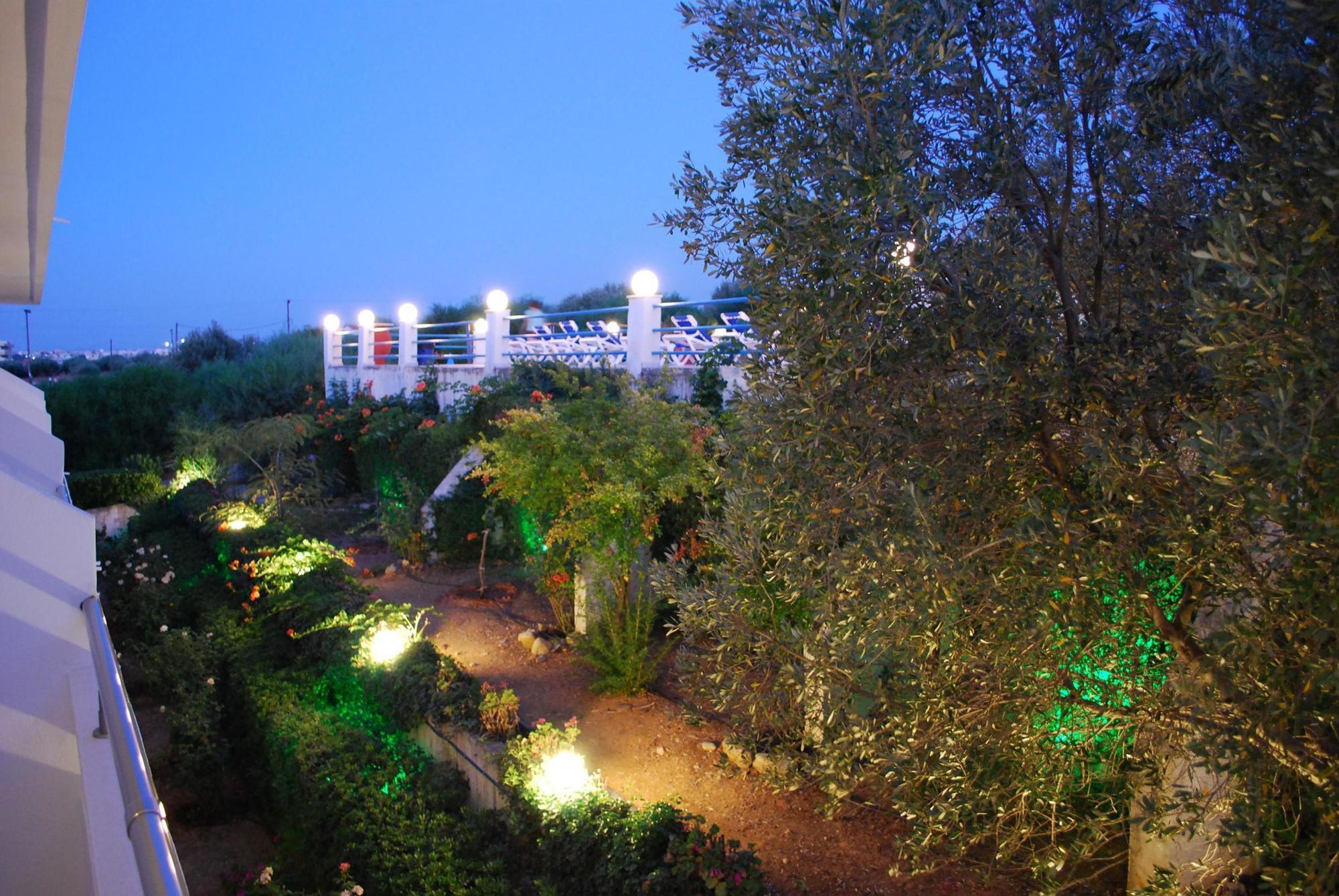 Poseidon Hotel Amoudara  Exterior photo